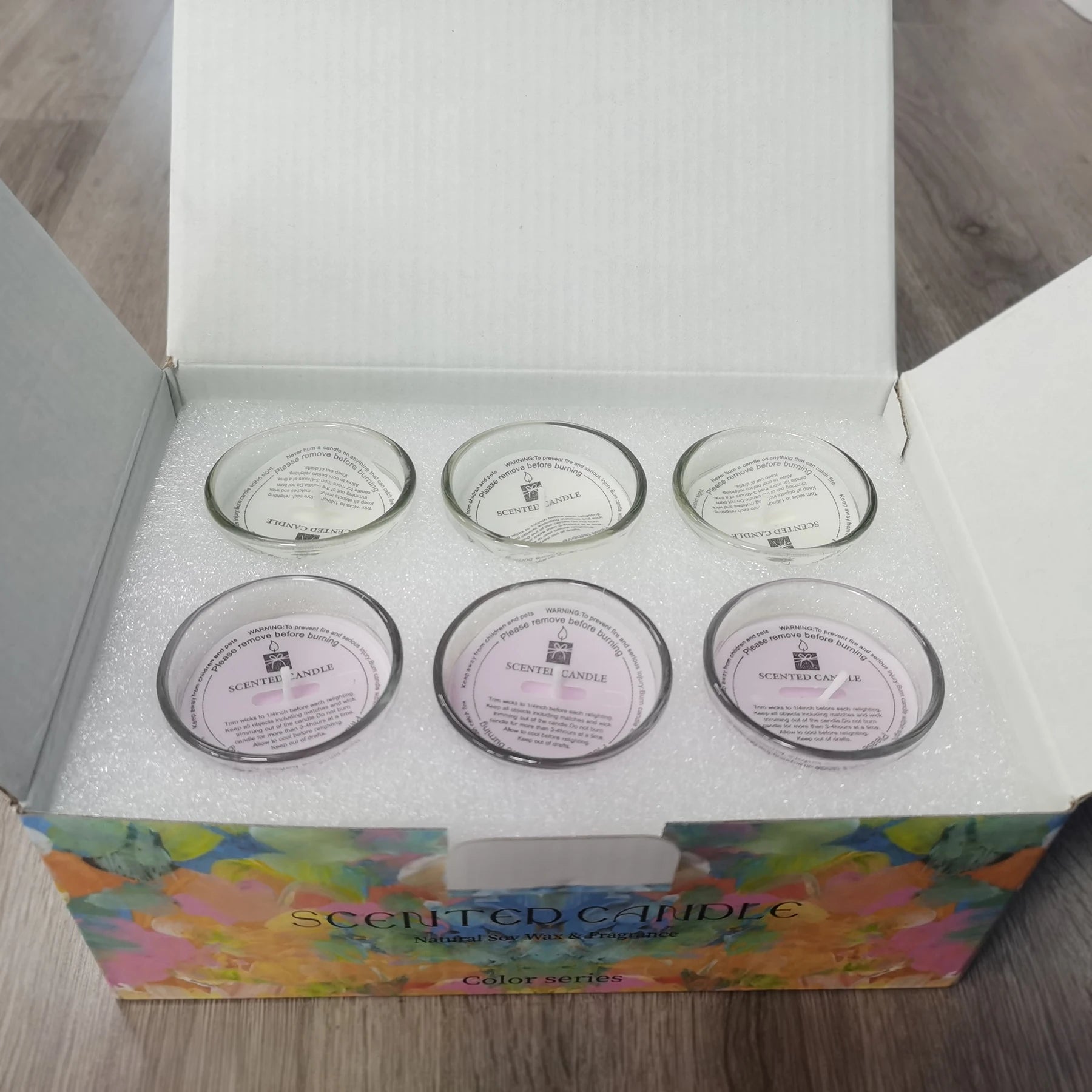 Aromatherapy candle gift box (6 pcs) open tray with six candle lids in the box