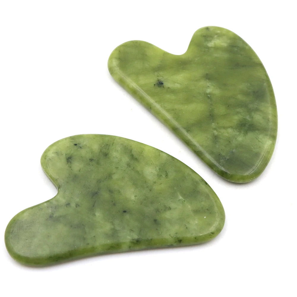Jade skin firm beauty scraper, heart-shaped green stone piece